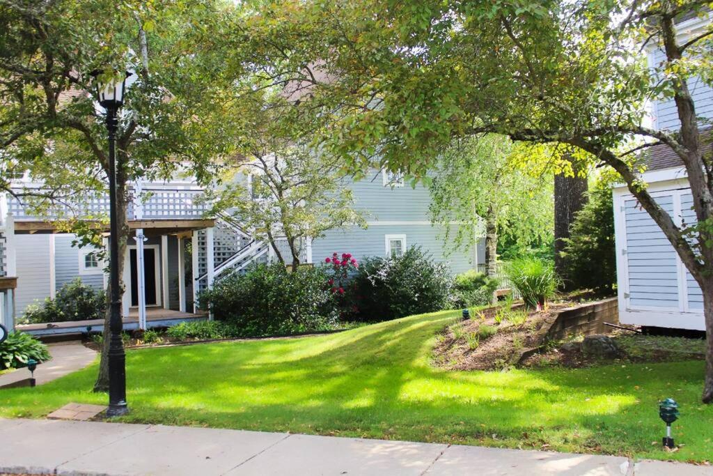 Cozy French Style Villa- 3 Bed-Casino-Pools-Jacuzzi Norwich Extérieur photo